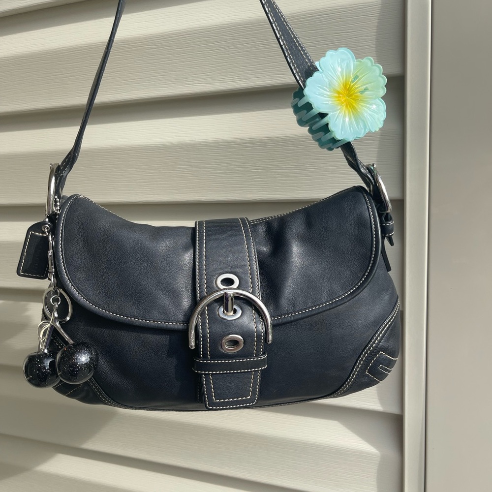 Y2K Soho Buckle Coach Shoulder Bag